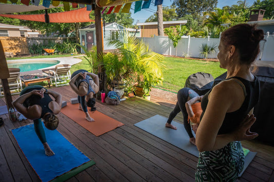 Top-Rated Yoga Teacher Training: 40 Five-Star Reviews & Your Path to a Yoga Alliance Certification